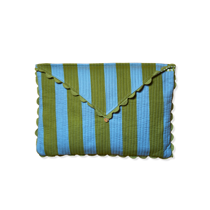 Tablecloth with Green/Light Blue Striped Bag
