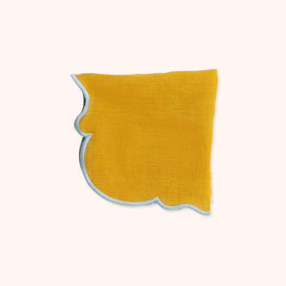 Set 2 Scalloped Napkins